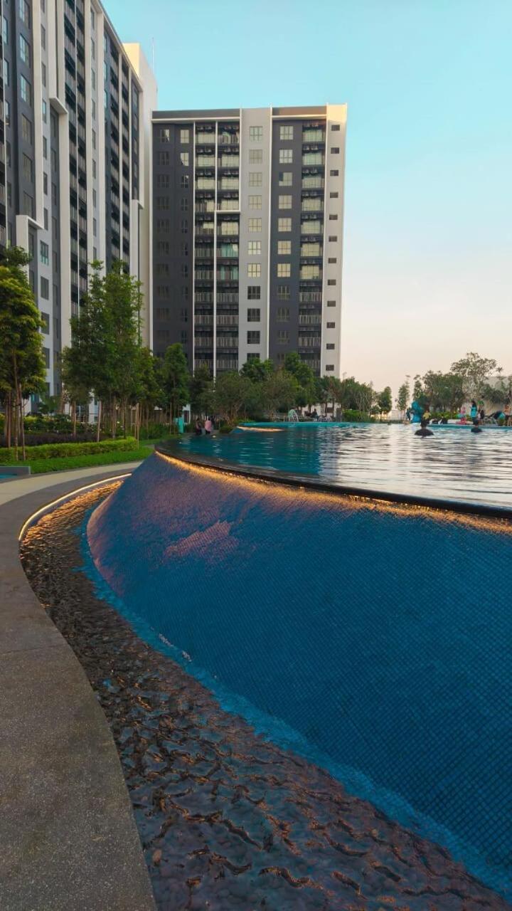 Sedia Tidur 1516 Gamuda Cove-Splash Mania سيبانغ المظهر الخارجي الصورة